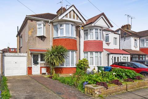 30 Blenheim Road, Harrow, HA2 7AH
