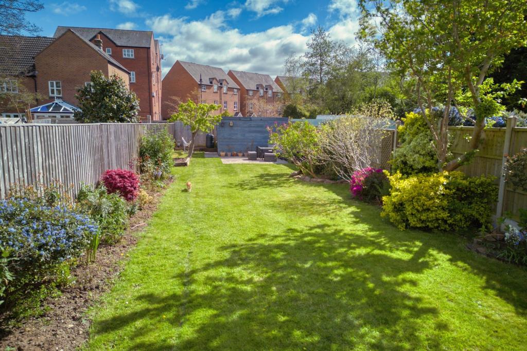 29 DRAYCOTT AVENUE, TAUNTON 3 bed semidetached house for sale £300,000
