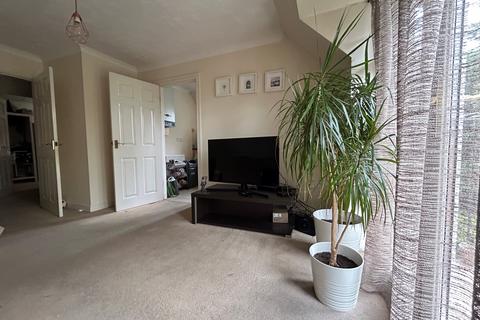 2 bedroom apartment to rent, Southcrest, Redditch, B97