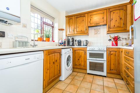 3 bedroom link detached house to rent, Tickhill Close, Lower Earley