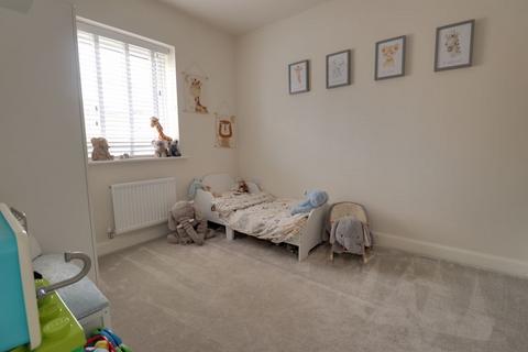 70 Adams Way, Hednesford, Cannock, WS12 4WJ