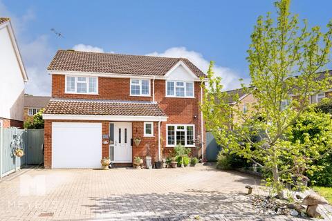 4 bedroom detached house for sale, Greenfinch Walk, Hightown, Ringwood, BH24