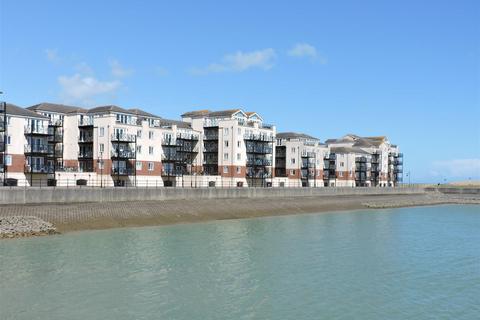 3 bedroom apartment to rent, Macquarie Quay, Sovereign Harbour North, BN23