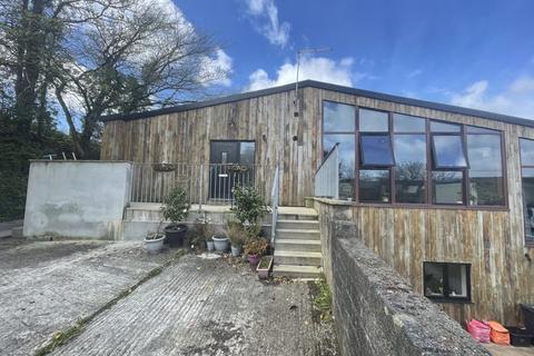 3 bedroom barn conversion to rent, Polmear Hill, Par PL24