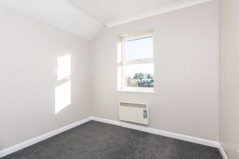 1 bedroom apartment to rent, Addlestone KT15