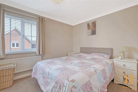 17 Anglesey Gardens, Wickford, SS12 9GT