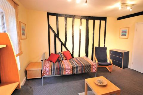 1 bedroom flat to rent, Upper King Street, , Royston