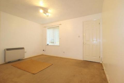 1 bedroom maisonette for sale, The Wickets, Luton, Bedfordshire, LU2 7LA