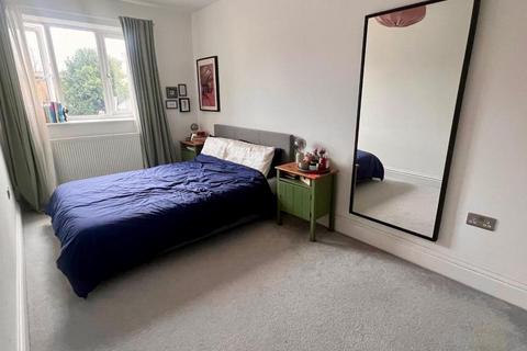 2 bedroom apartment to rent, 21-43 Bush Road, London, SE8 5AP