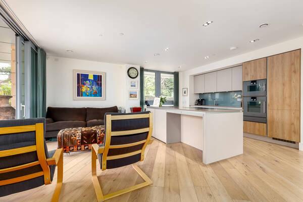 63129 Donaldsoncresc-
