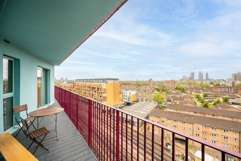 2 bedroom flat to rent, Steedman street, Elephant and Castle, London, SE17