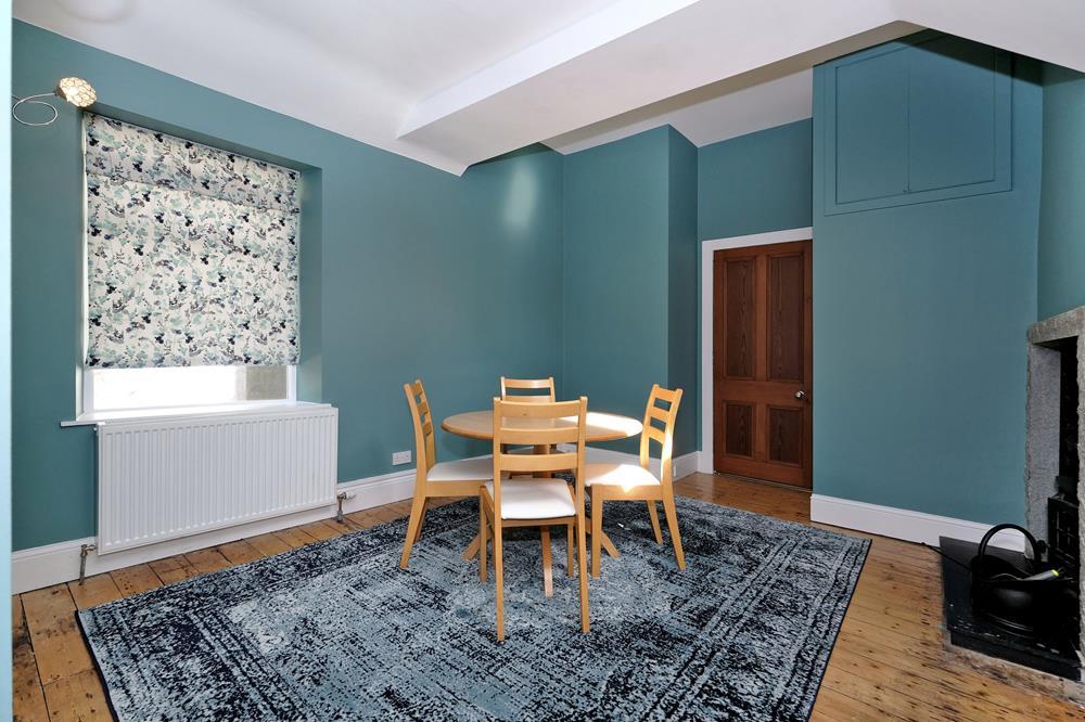 Dining Room photograph 2