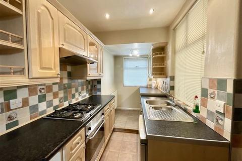 77 Retford Road, Sheffield, S13 9LB