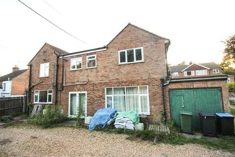 Ground floor maisonette to rent, High Street, Markyate, St. Albans, Hertfordshire