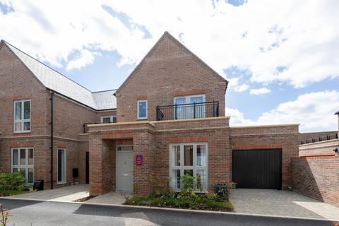 3 bedroom end of terrace house for sale, Plot 112, The Kew at Wilton Park, Gorell Road HP9