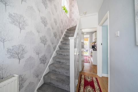 3 Reynolds Drive, Edgware, HA8 5PU