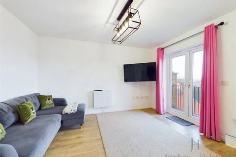 2 bedroom apartment for sale, Baguley, Manchester M23