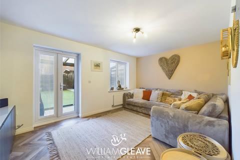 3 bedroom semi-detached house for sale, Oak Drive, Chester CH4