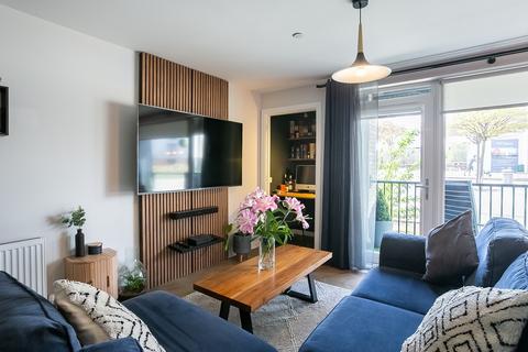 2 bedroom ground floor flat for sale, Waterfront Avenue, Granton, Edinburgh, EH5