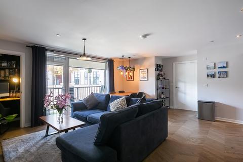 2 bedroom ground floor flat for sale, Waterfront Avenue, Granton, Edinburgh, EH5