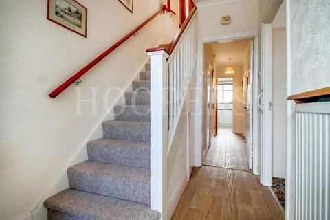 3 bedroom semi-detached house for sale, Chartley Avenue, London, NW2