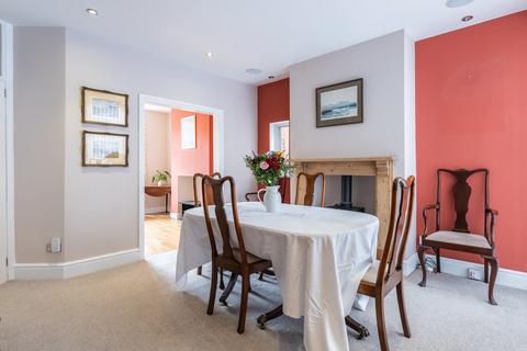 Hillside Chestnut Walk, Henley-in-arden, B95 5JN