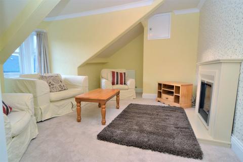 3 bedroom apartment to rent, Elmwood Street, Thornhill, Sunderland, SR2