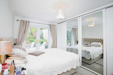 2 bedroom semi-detached bungalow for sale, Lon Y Fran, Caerphilly CF83