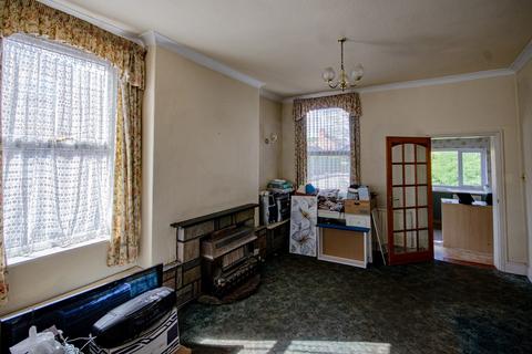 3 bedroom end of terrace house for sale, Chester Road, Northwich, CW8