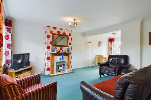 3 bedroom end of terrace house for sale, Turold Road, Stanford-le-Hope, SS17