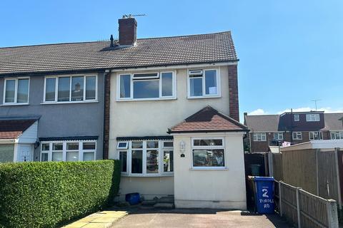 2 Turold Road, Stanford-le-hope, SS17 8ES