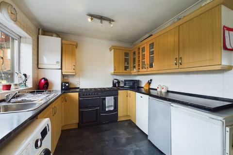 2 Turold Road, Stanford-le-hope, SS17 8ES