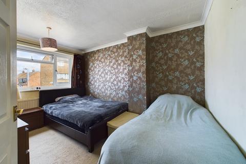 2 Turold Road, Stanford-le-hope, SS17 8ES