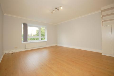 1 bedroom flat for sale, Copers Cope Road, Beckenham, BR3