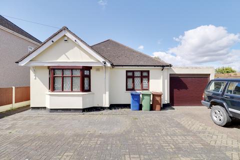 3 bedroom detached bungalow for sale, Orchard Road, South Ockendon RM15