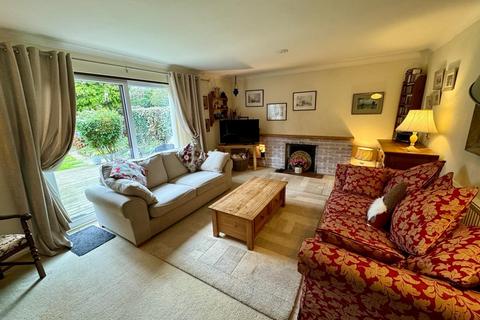 4 bedroom detached house for sale, Hampton Manor Close, Hereford, HR1