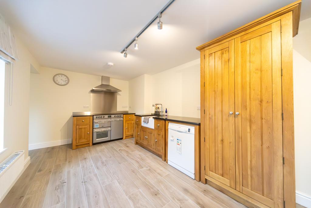 Kitchen/diner (second image)