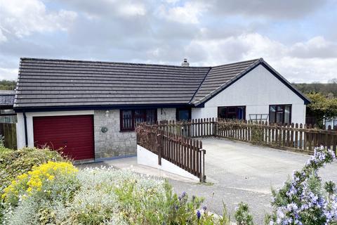 3 bedroom bungalow for sale, Thorn Close, Five Lanes, Launceston, Cornwall, PL15