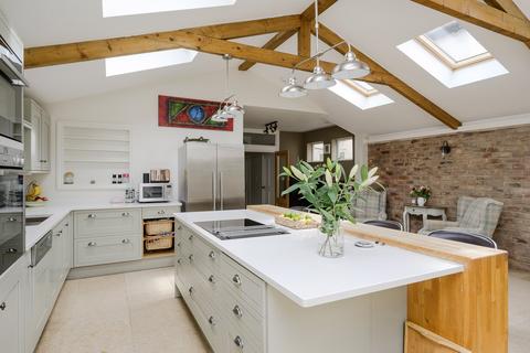 Elmore Blundel Lane, Stoke D'abernon, Cobham, KT11 2SY