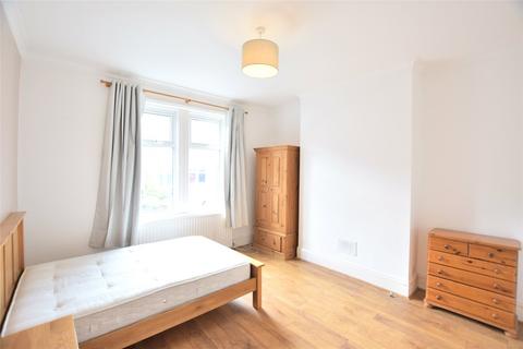2 bedroom apartment to rent, Eastbourne Avenue, Gateshead, NE8