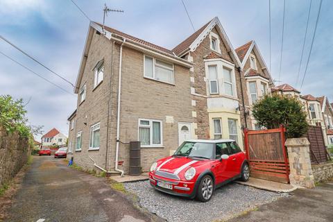 2 bedroom flat for sale, Moorland Road - Superb Ground Floor Flat