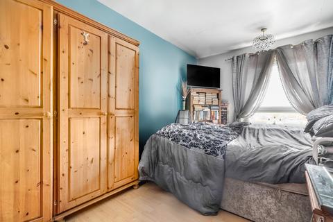 1 bedroom flat for sale, Walmer Terrace, Woolwich, SE18