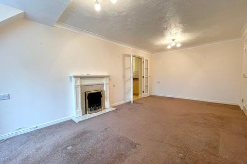 2 bedroom apartment for sale, Freshfield Road, Formby, Liverpool, L37