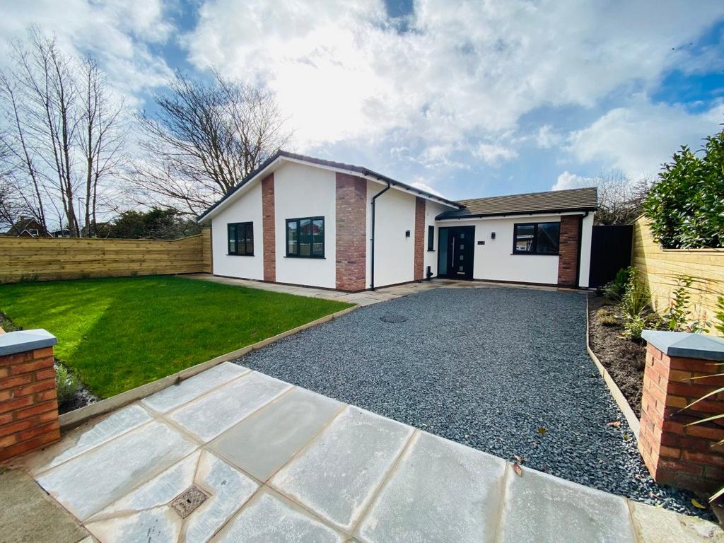 Heydon Close, Formby, Liverpool, L37 3 bed detached bungalow for sale