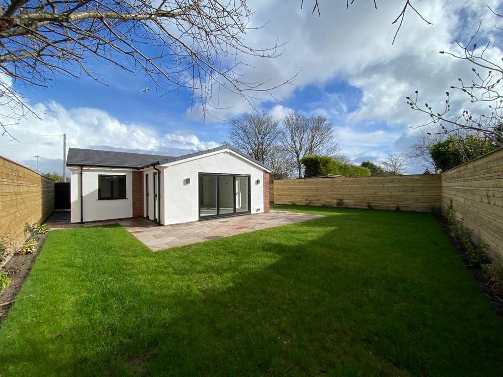 Heydon Close, Formby, Liverpool, L37 3 bed detached bungalow for sale £595,000