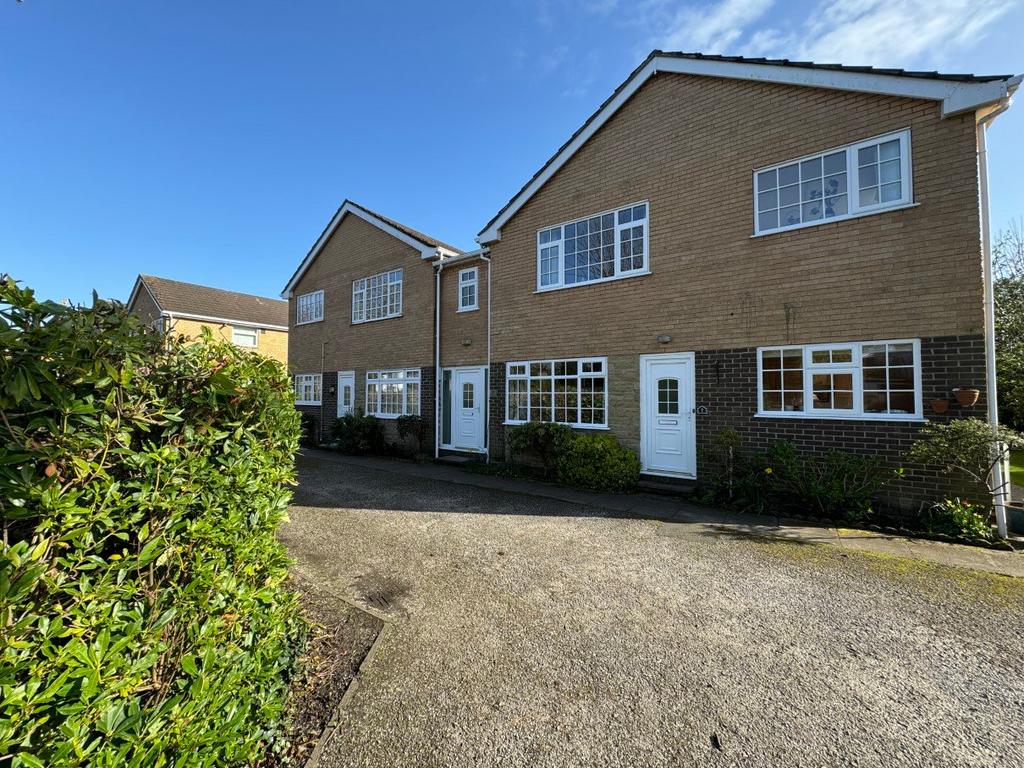 Old Town Lane, Formby, Liverpool, L37 2 bed apartment for sale £220,000
