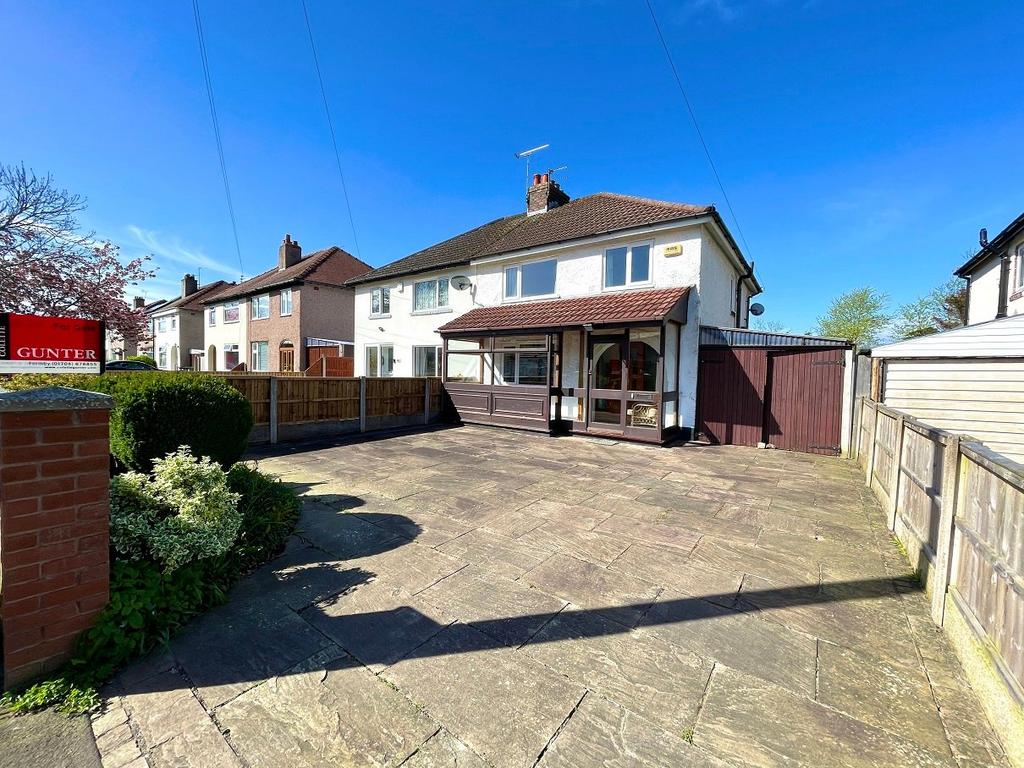 Whitehouse Lane, Formby, Liverpool, L37 3 bed semidetached house for