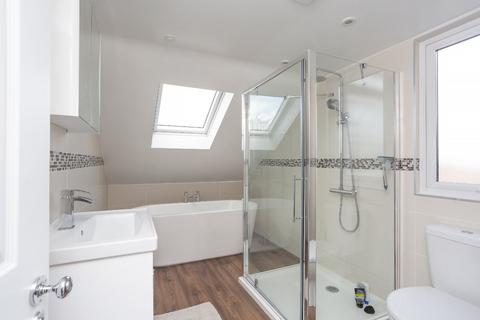 77 Glencoe Road, Bushey, WD23 3DP