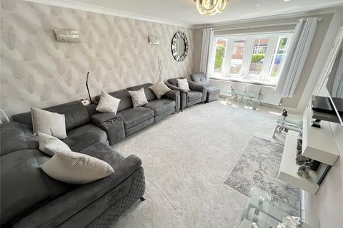 2 bedroom bungalow for sale, Bristol Avenue, Ashton-under-Lyne, Greater Manchester, OL6