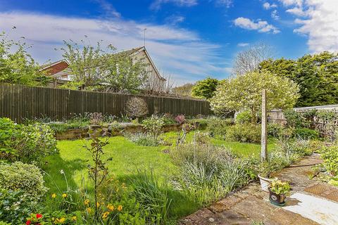 3 bedroom semi-detached house for sale, Ediva Road, Meopham, Kent